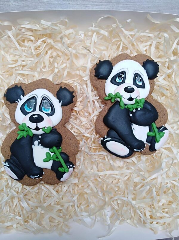 Pandy.
